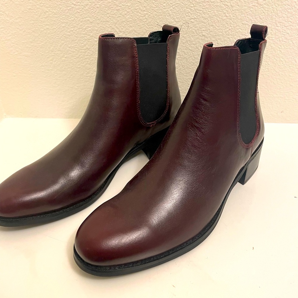 Exquisite genuine leather maroon low shaft heeled booties.